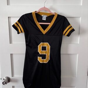 Black and Yellow V-Neck Jersey Dress